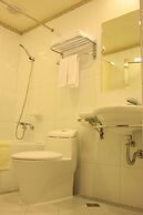 Junli Hotel