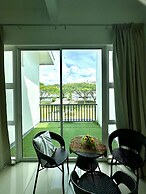 Lux Desaru Villa