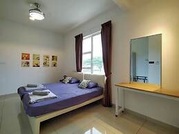 Lux Desaru Villa