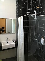Lux Desaru Villa