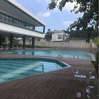 Lux Desaru Villa