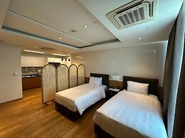 Lotte The Residence