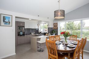 Armidale Cottage