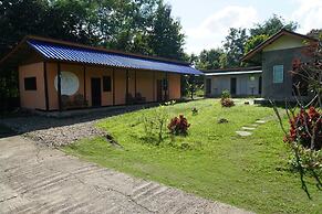 Tribal Pai Backpackers - Adults Only