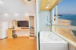 Lohas Hotel