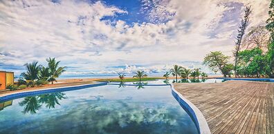 Borneo Eagle Resort