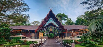 Borneo Eagle Resort