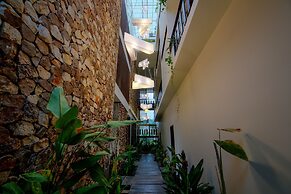 King Rock Residence
