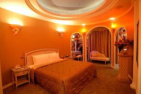 Romantic Code Motel