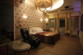 Romantic Code Motel