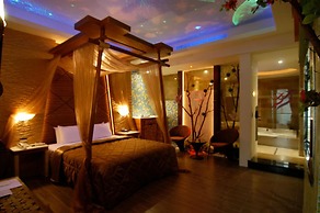Romantic Code Motel