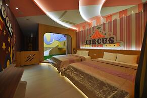 Romantic Code Motel