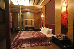 Romantic Code Motel
