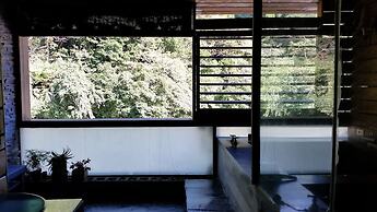 51 Spring
