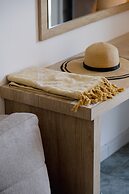 Calma Beach Hotel