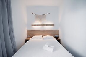Calma Beach Hotel