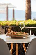 Calma Beach Hotel