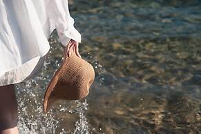 Calma Beach Hotel
