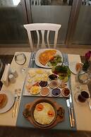 Grand Nora Hotel