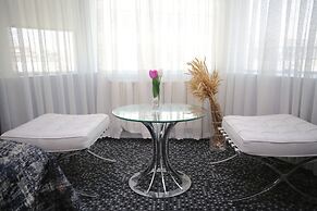 Grand Nora Hotel
