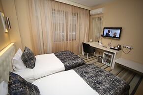 Grand Nora Hotel