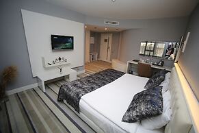 Grand Nora Hotel