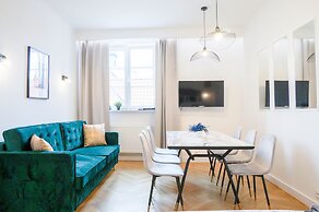 AAA STAY Premium Apartments Old Town