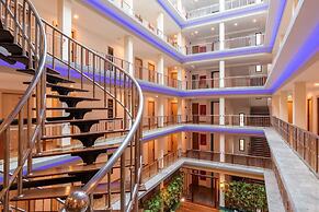 Marlin Hotel