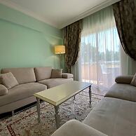 Pine Club Apart Hotel