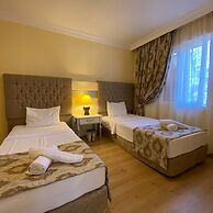 Pine Club Apart Hotel