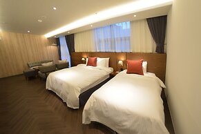 New Grand Hotel