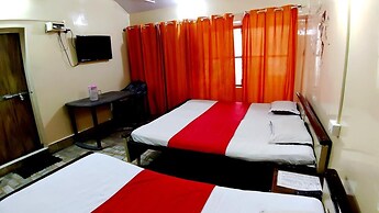 City Hotel