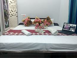 City Hotel