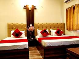City Hotel