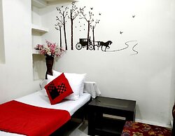 City Hotel
