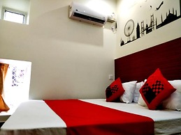 City Hotel