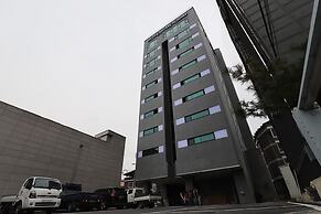Dongducheon Hotel The Gray