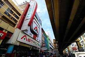 Astrotel Avenida