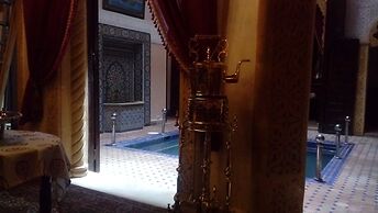 Riad La Porte Du Bouregreg