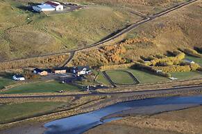 Huts in Víðidalur