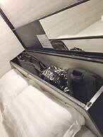 1992 Capsule Hotel - Hostel