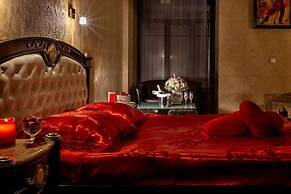Alex Hotel on Marata 73