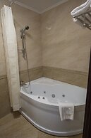 Sevan Plaza hotel