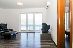 Apart-hotel Iris