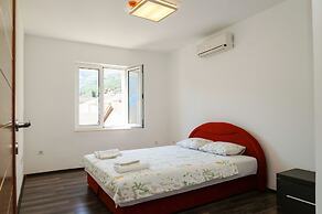 Apart-hotel Iris