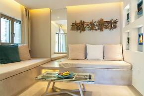 Core Luxury Suites