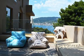 Core Luxury Suites