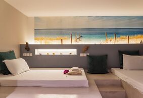 Core Luxury Suites