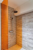 Core Luxury Suites