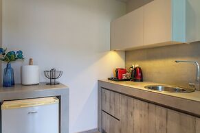 Core Luxury Suites